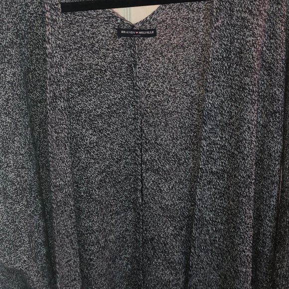 Brandy Melville Caroline Cardigan - Picture 2 of 5